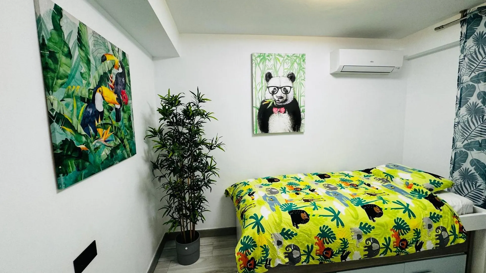 Apartamento Fabrynne Beach Malaga Apartment