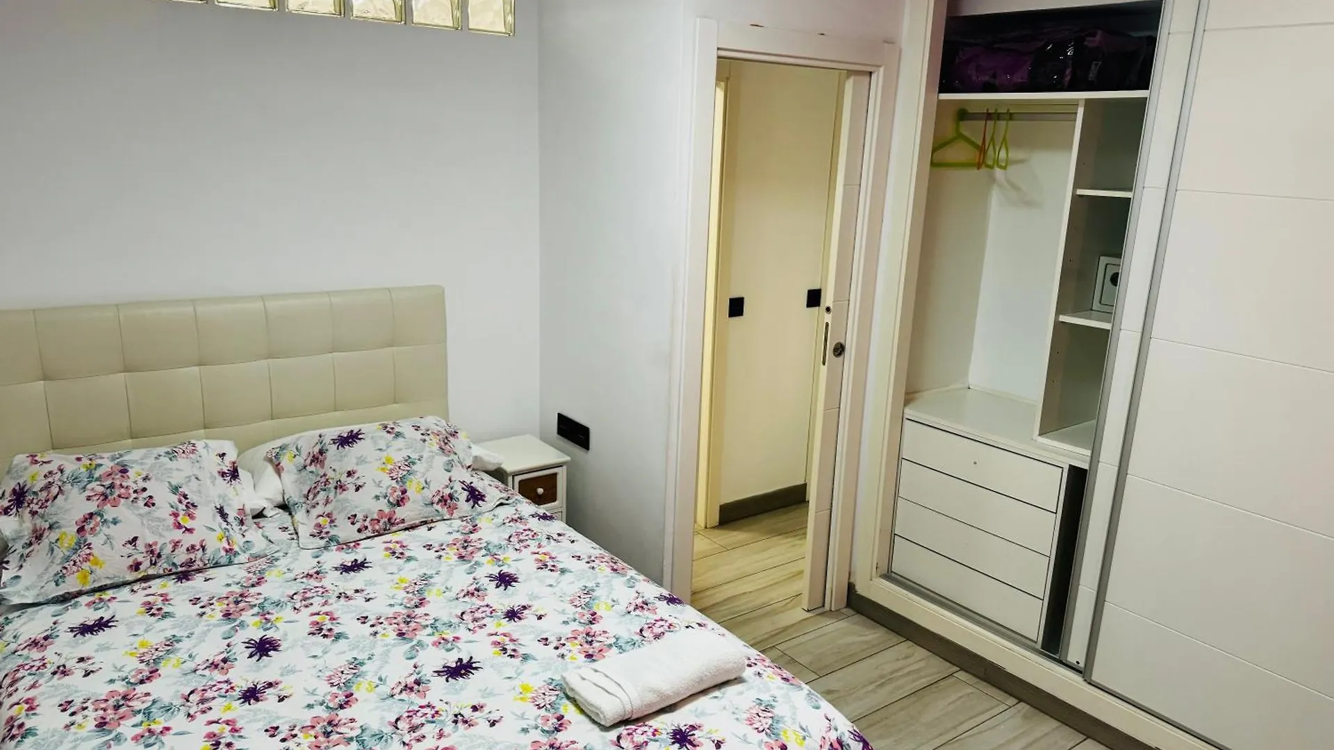Apartamento Fabrynne Beach Malaga Spain