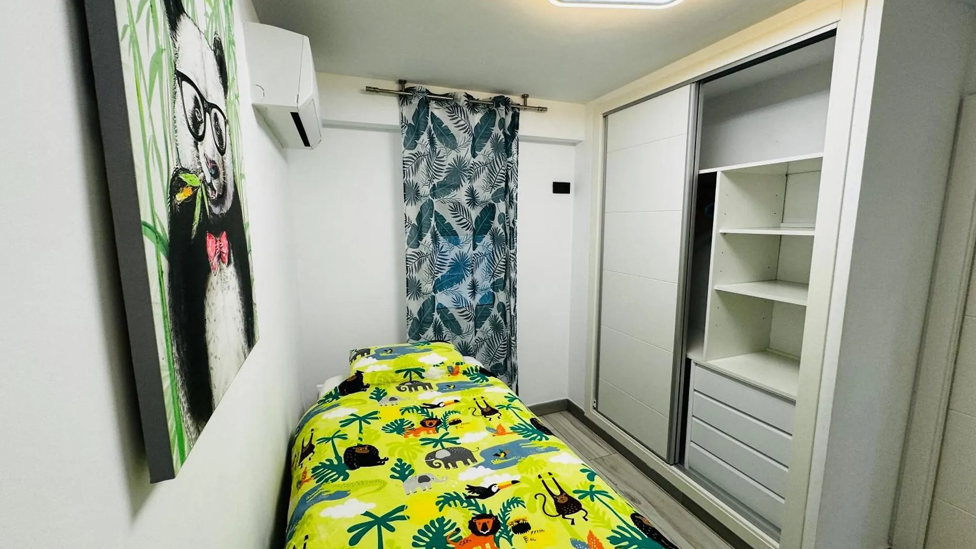 Apartamento Fabrynne Beach Málaga